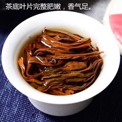 春茶云南凤庆滇红茶饼茶蜜香晒红茶功夫红茶纯料礼罐8*100g图4
