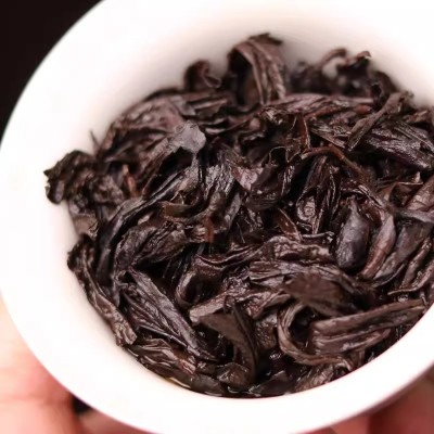 老树大红袍岩茶 武夷山大红袍茶叶礼盒装乌龙茶伴手礼高档铁盒装图4