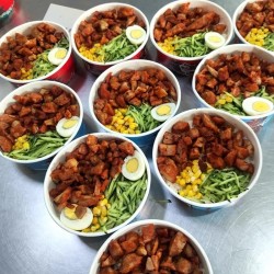 半成品奥尔良烤肉4斤(2kg)专用冷冻去骨鸡腿肉丁食材披萨店外卖图3